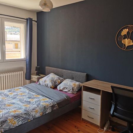 Velay Cocon Appartement 4 Chambres Avec Vue Sur Les Monuments Le Puy-en-Velay Bagian luar foto