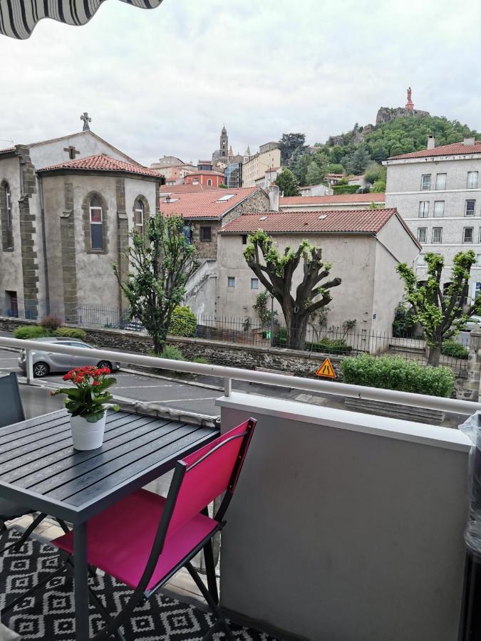 Velay Cocon Appartement 4 Chambres Avec Vue Sur Les Monuments Le Puy-en-Velay Bagian luar foto